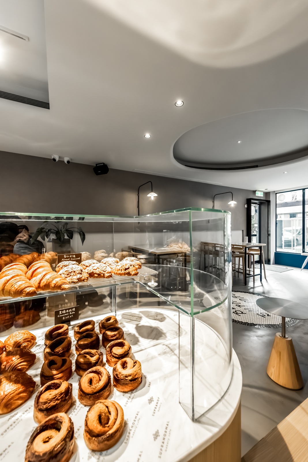 MUSE Design ｜ Supranormal Bakery Cafe ｜ 山角設計 DECOTV 室內設計網路平台06
